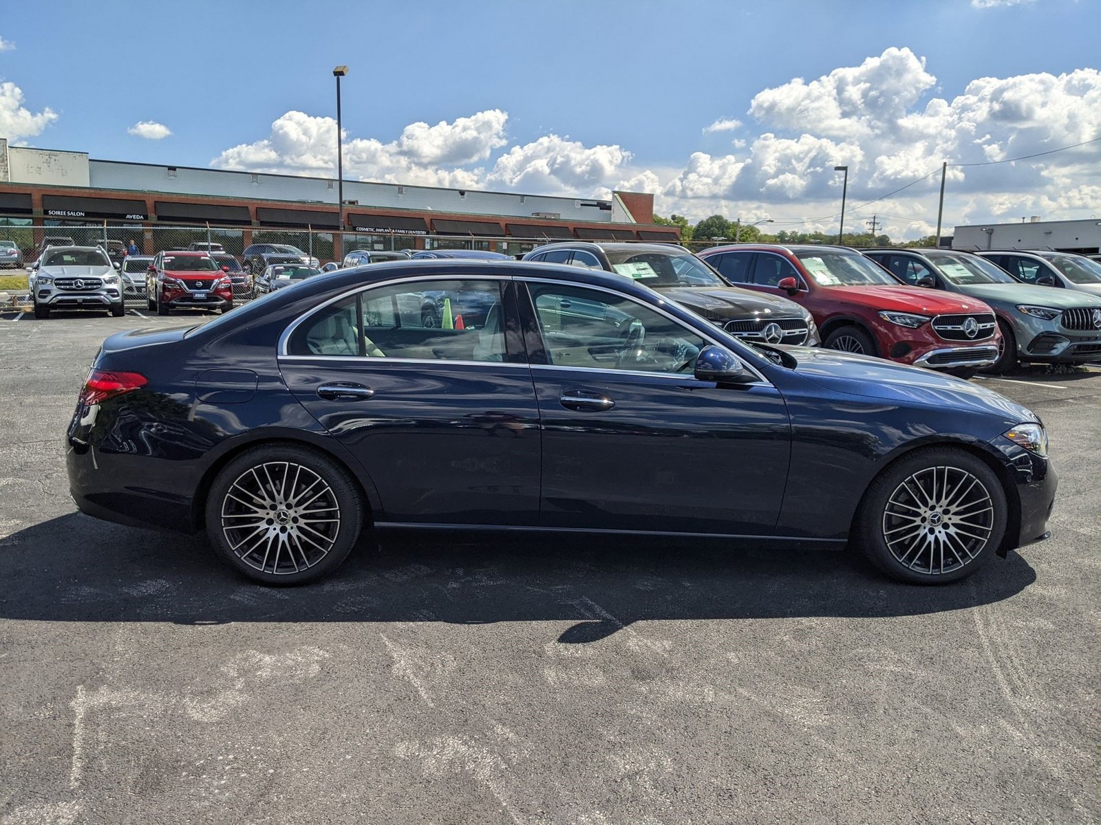 2022 Mercedes Benz C 300 4MATIC Sedan photo 4