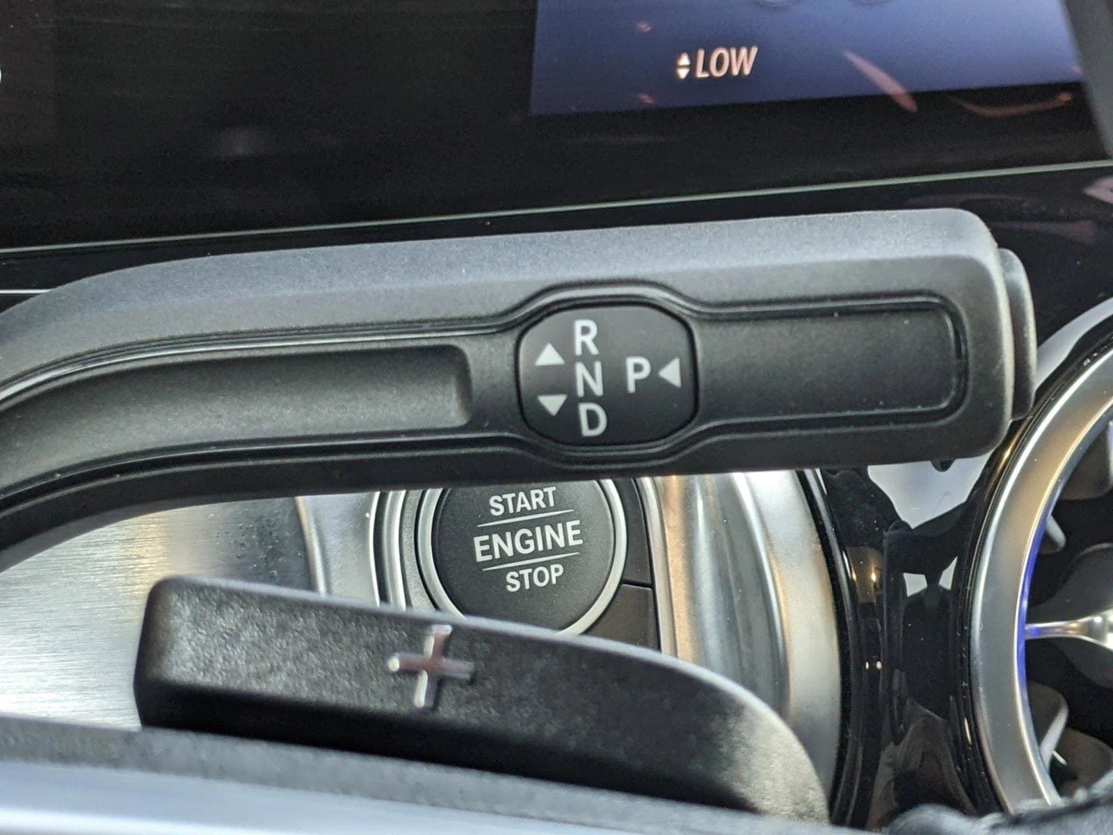 2025 Mercedes-Benz GLB Base - Photo 12