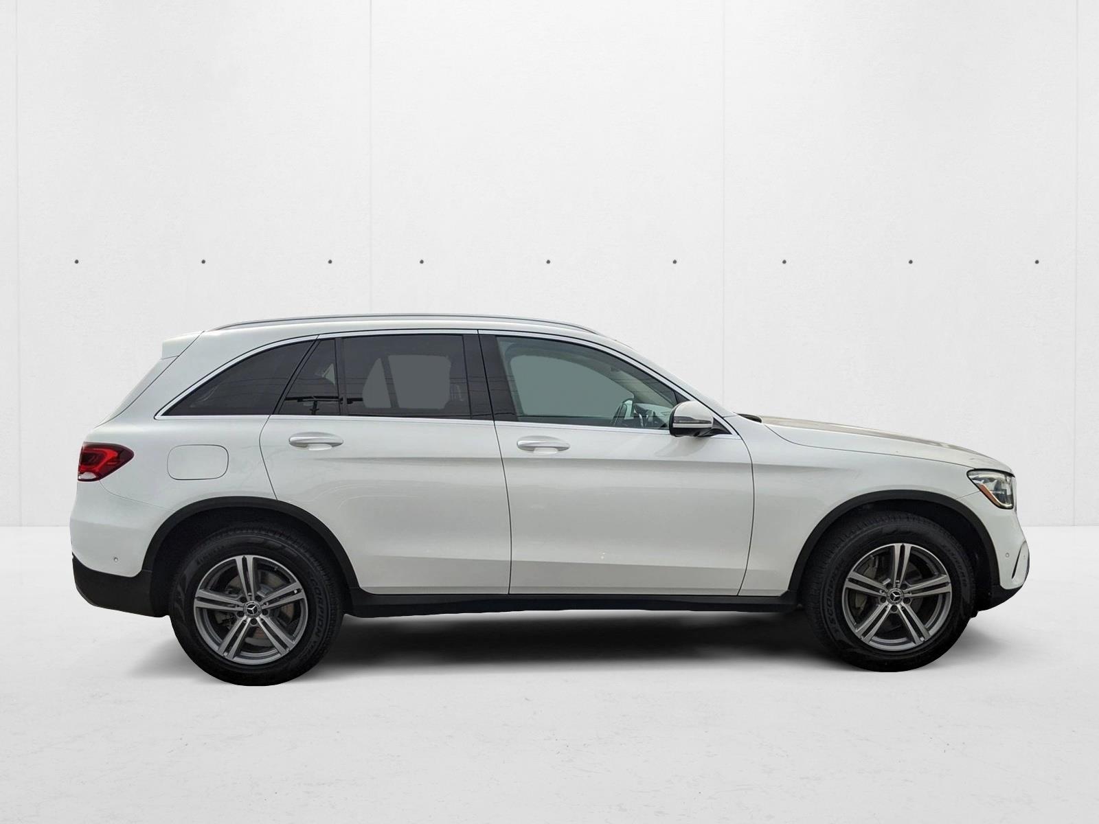 2021 Mercedes Benz GLC 300 4MATIC photo 3