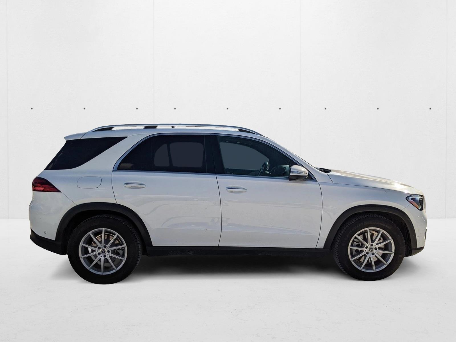 2024 Mercedes Benz GLE 350 4MATIC photo 4