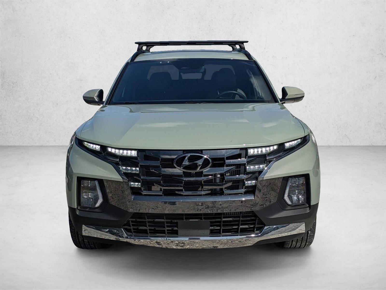 2023 Hyundai Santa Cruz Limited photo 2