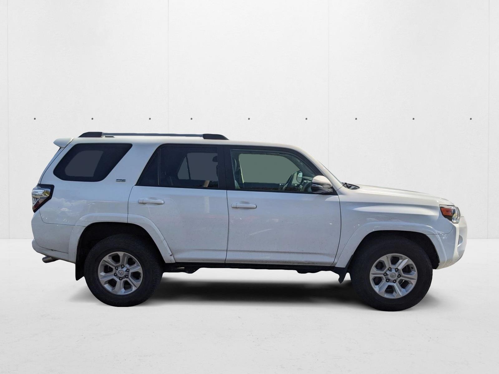 2023 Toyota 4Runner SR5 Premium 2WD photo 4