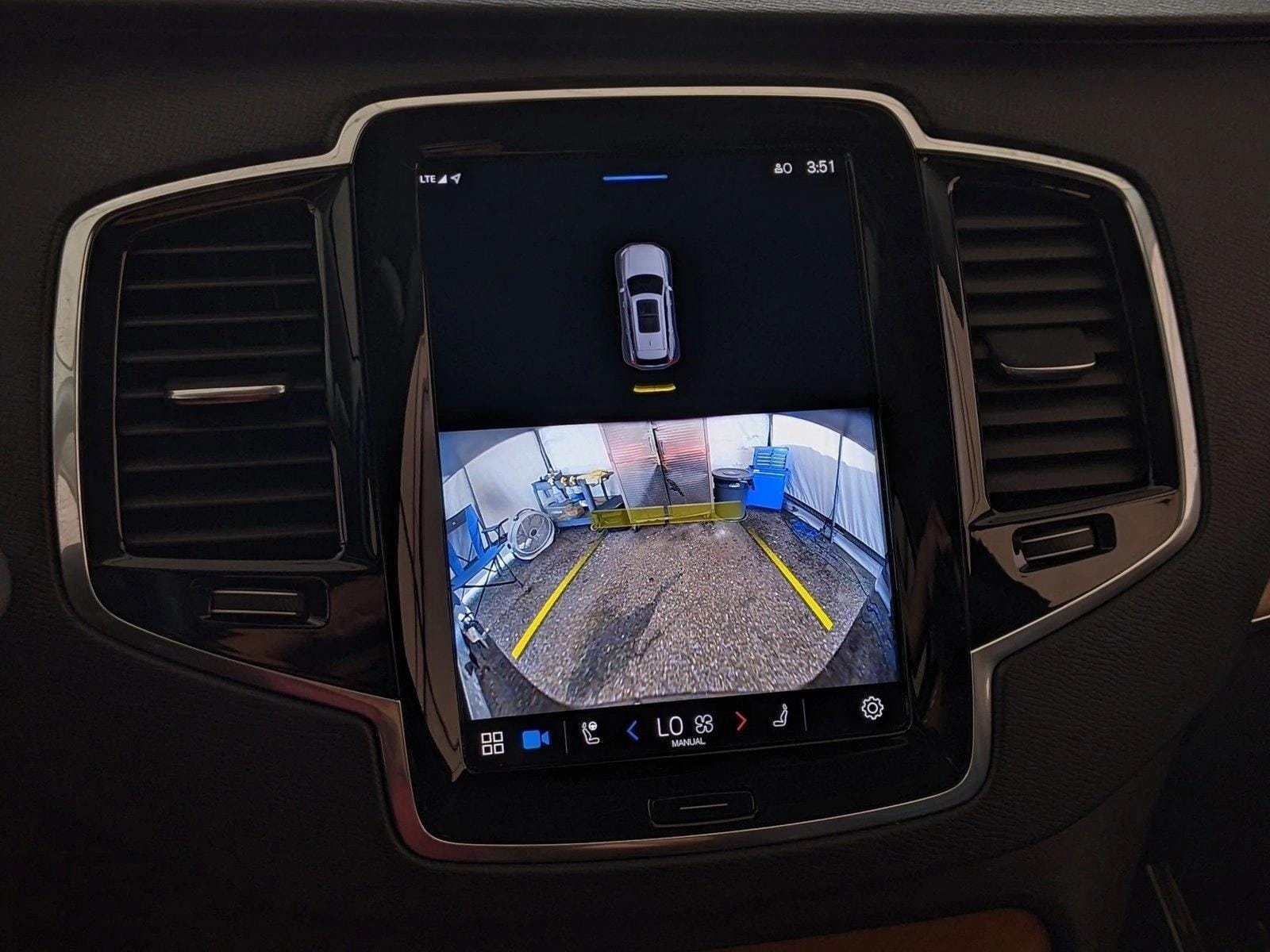 2023 Volvo XC90 Plus - Photo 14