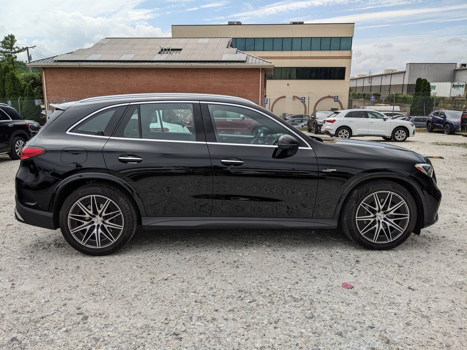 2025 Mercedes Benz GLC 4MATIC AMG 43 photo 4