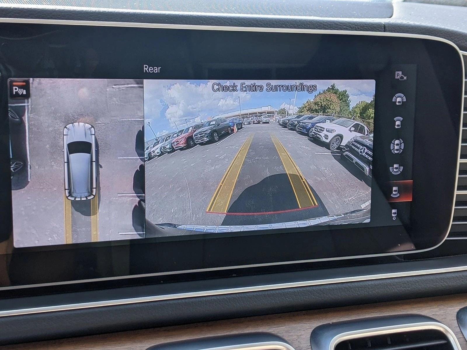 2022 Mercedes-Benz GLS GLS450 - Photo 13