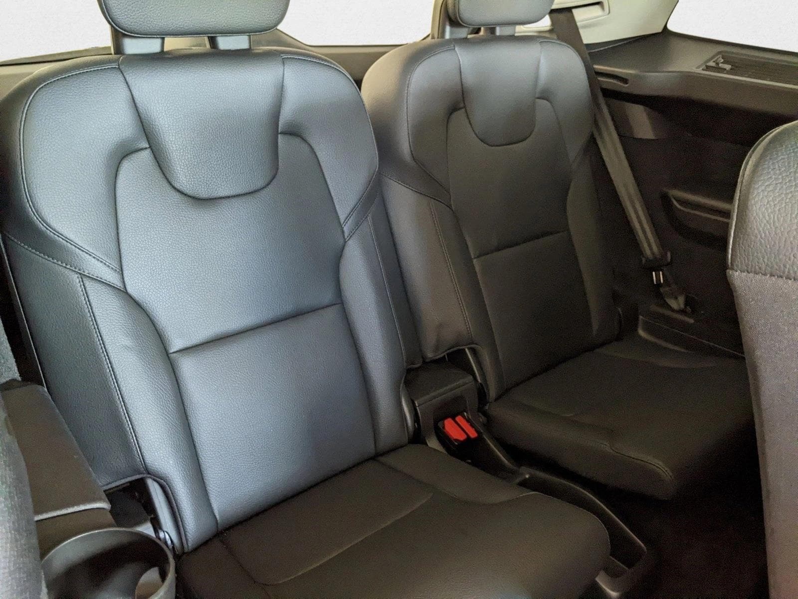 2023 Volvo XC90 Plus - Photo 23