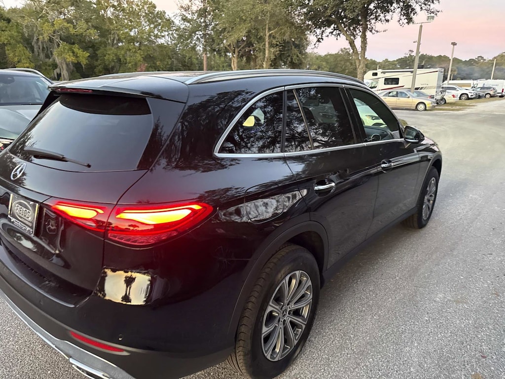 New 2026 Mercedes-Benz GLC 300 SUV
