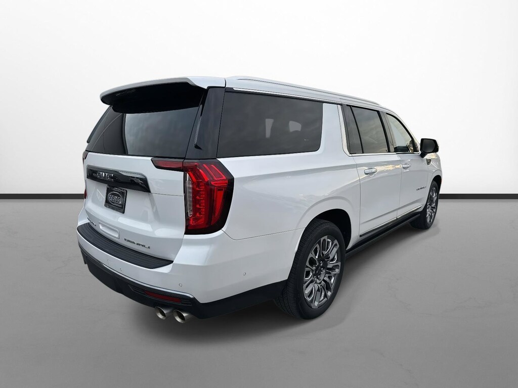 Used 2023 GMC Yukon XL Denali Ultimate SUV