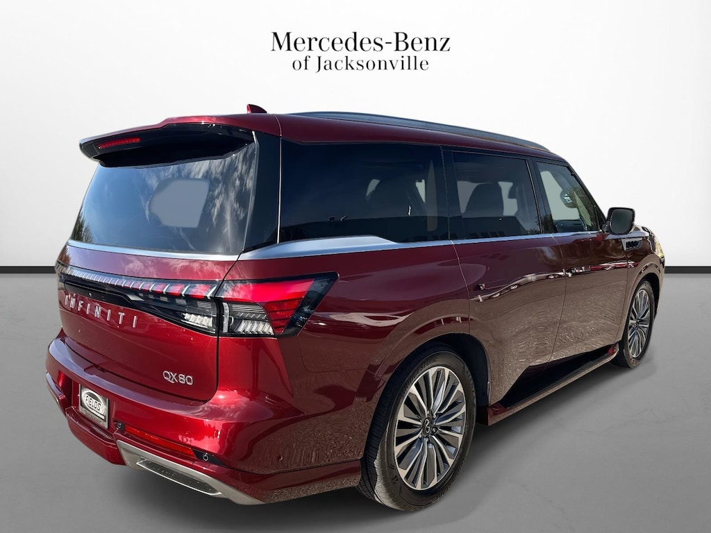 Used 2025 INFINITI QX80 LUXE SUV