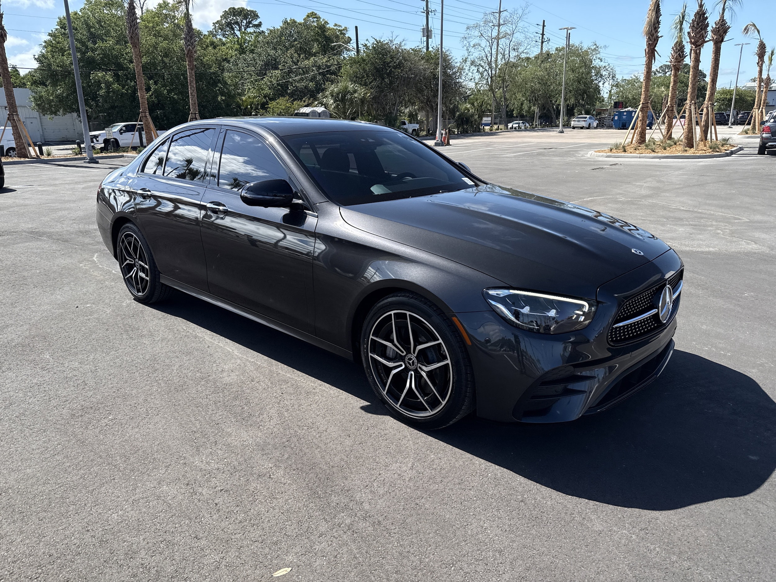 2022 Mercedes-Benz E-Class E350's photo