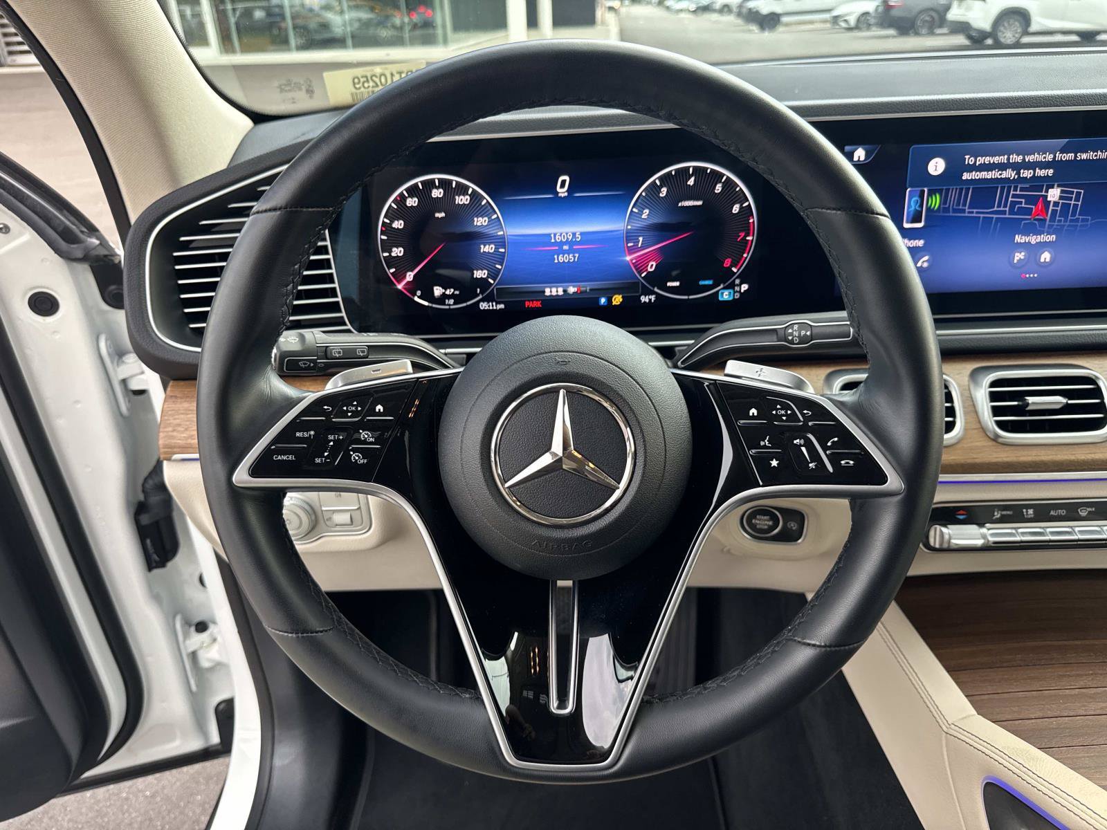 2025 Mercedes-Benz GLE 28