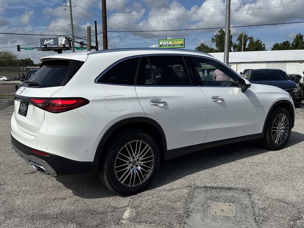 Used 2025 Mercedes-Benz GLC 300  SUV