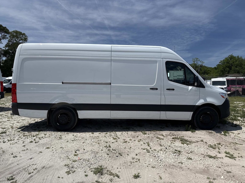 New 2026 Mercedes-Benz Sprinter 2500 High Roof 4-Cyl Diesel HO Van Cargo Van