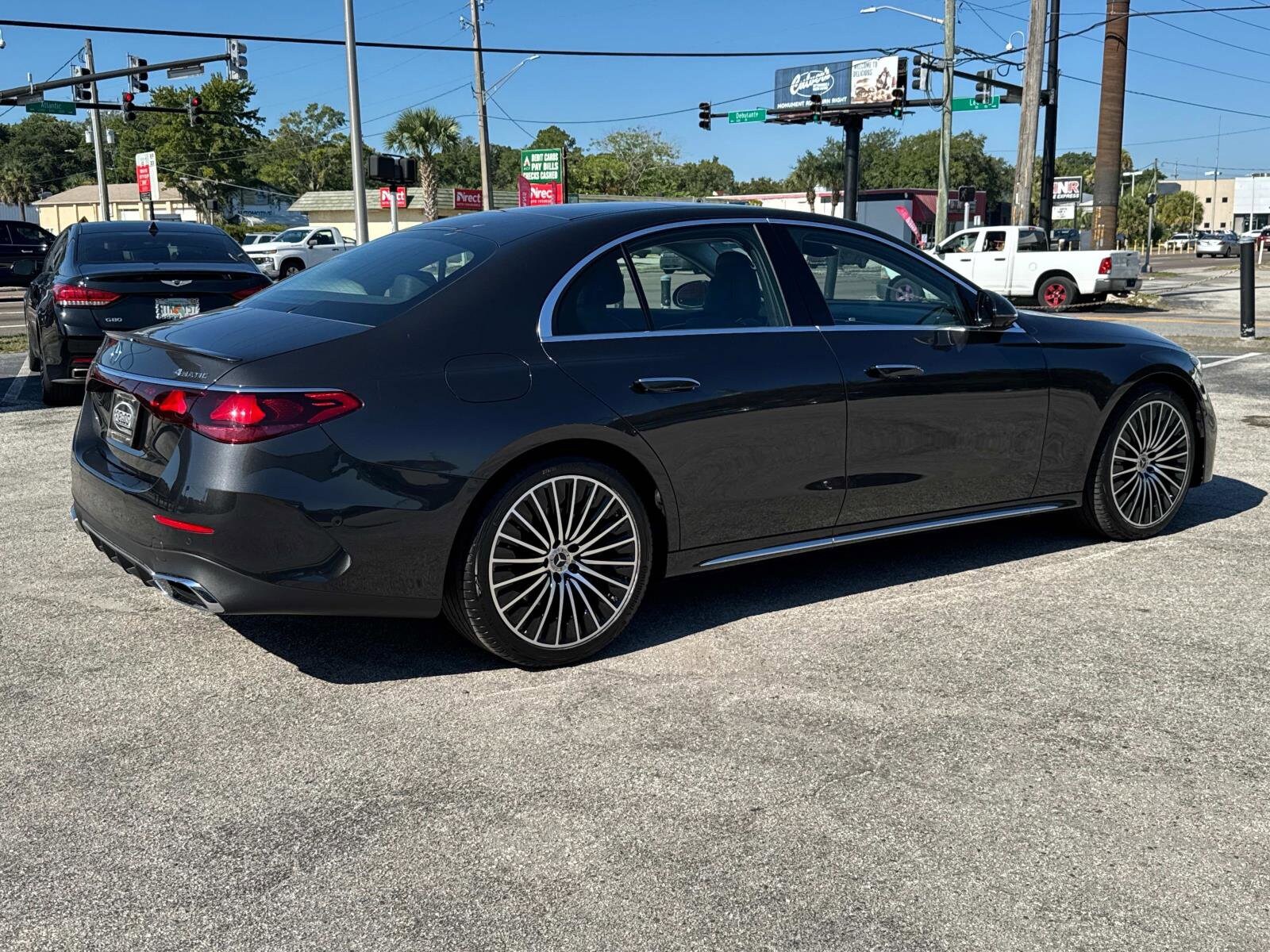 2025 Mercedes Benz E 350 4MATIC Sedan photo 3