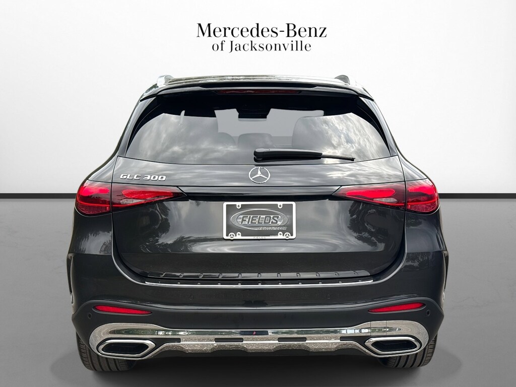 New 2026 Mercedes-Benz GLC 300 SUV