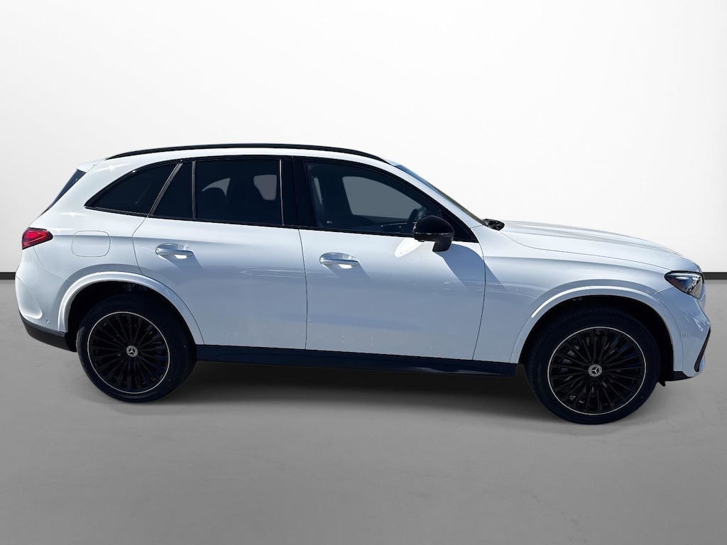 New 2026 Mercedes-Benz GLC 300 SUV