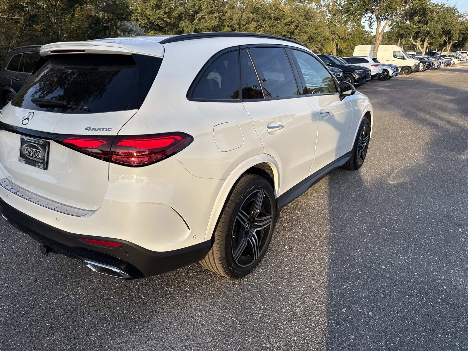 2026 Mercedes Benz GLC 300 4MATIC photo 3