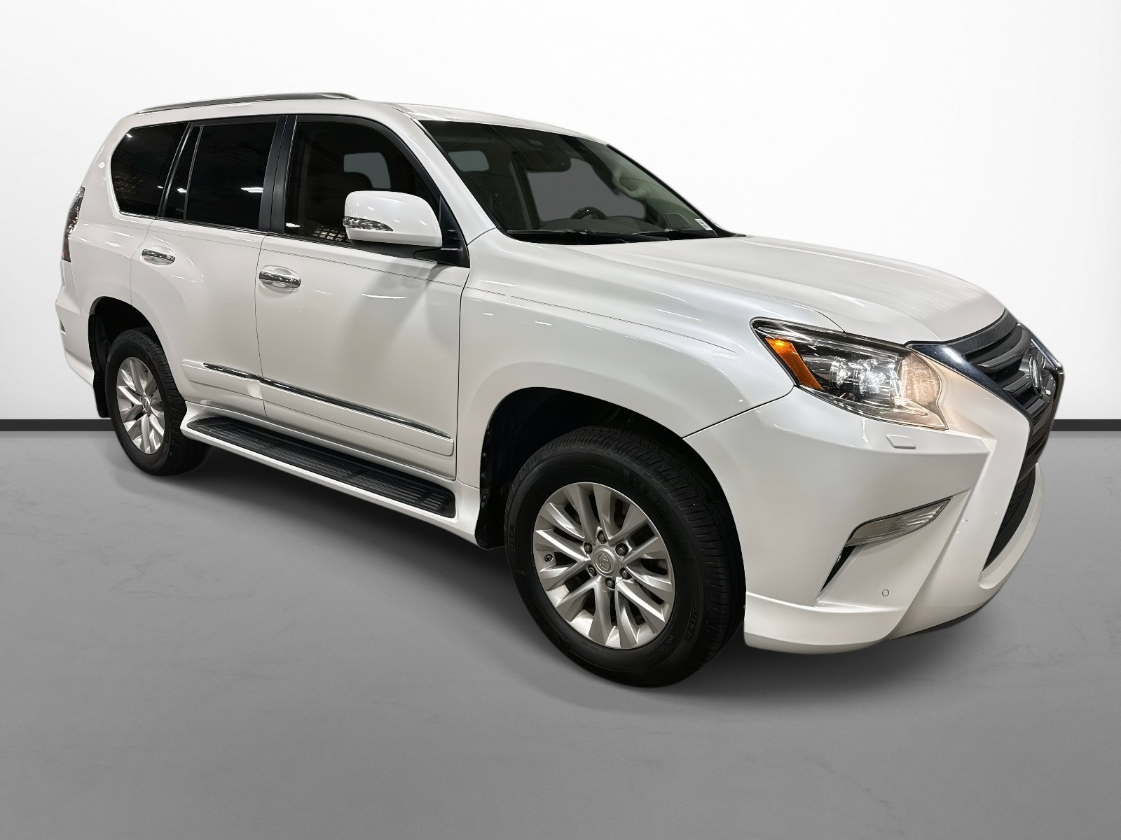 2017 Lexus GX Base's photo