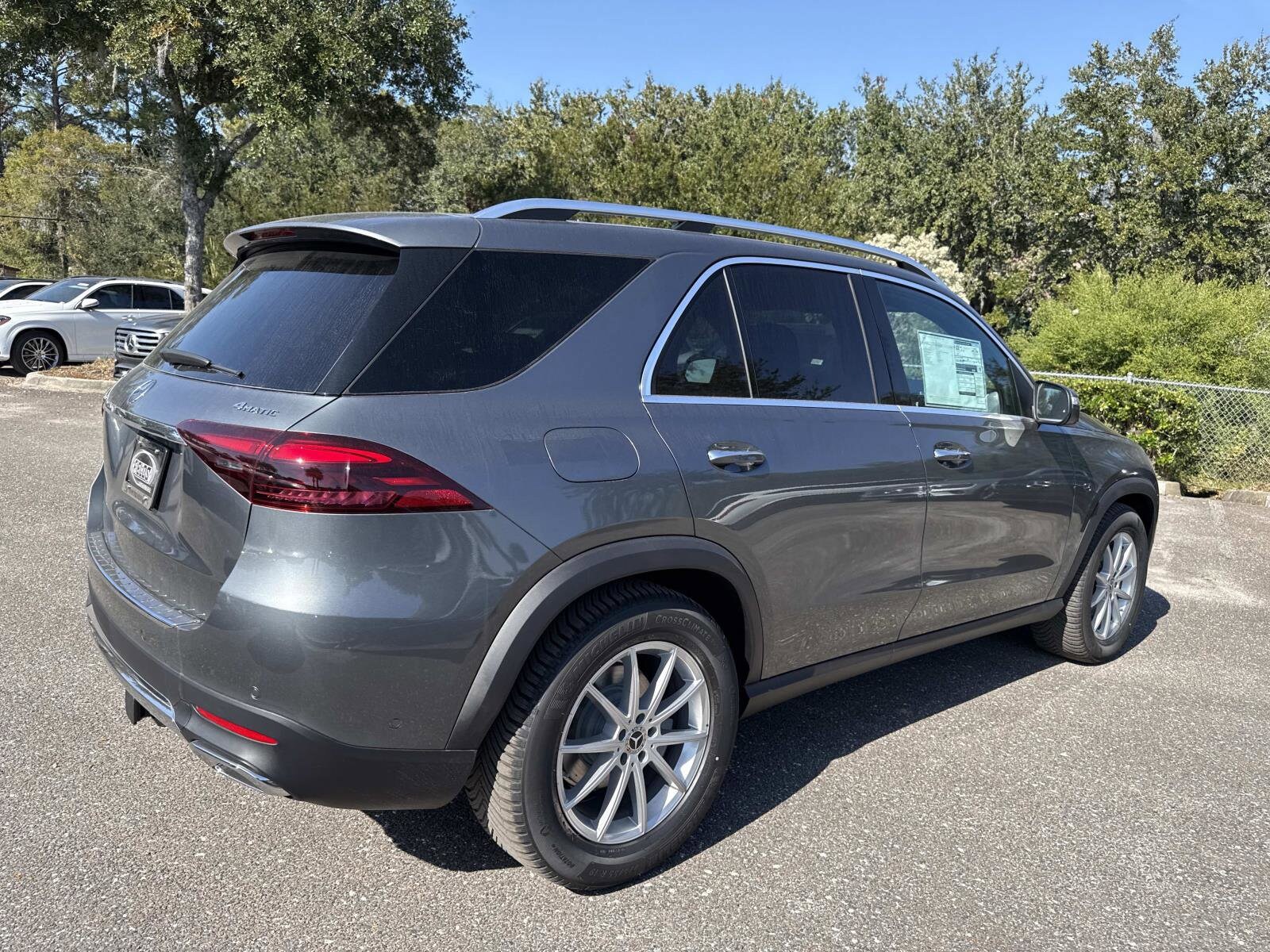 2026 Mercedes Benz GLE 350 4MATIC photo 3