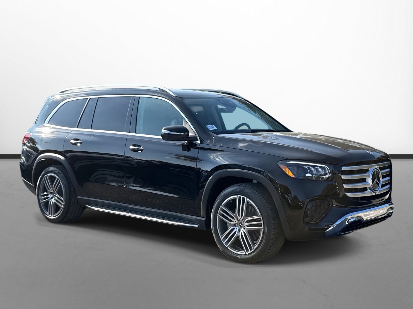 2026 Mercedes-Benz GLS Base's photo