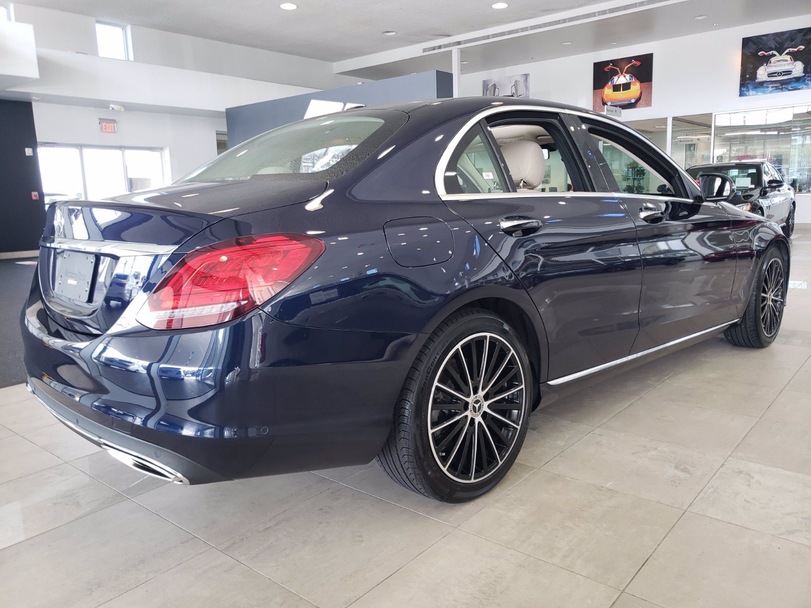 Used 2021 Mercedes-Benz C-Class Sedan C300 with VIN W1KWF8DB7MR609189 for sale in Glencoe, IL