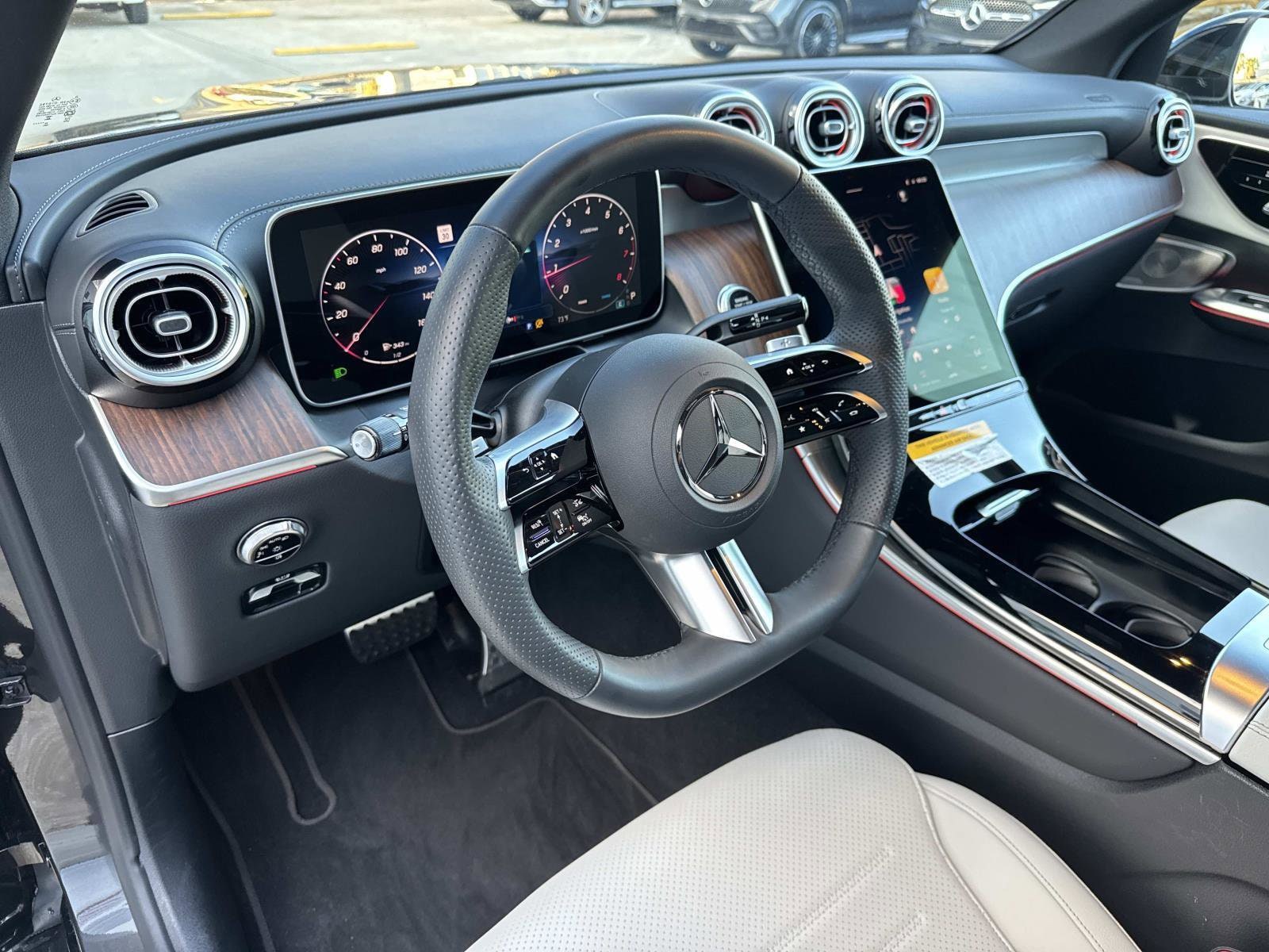 2026 Mercedes-Benz GLC Base - Photo 23