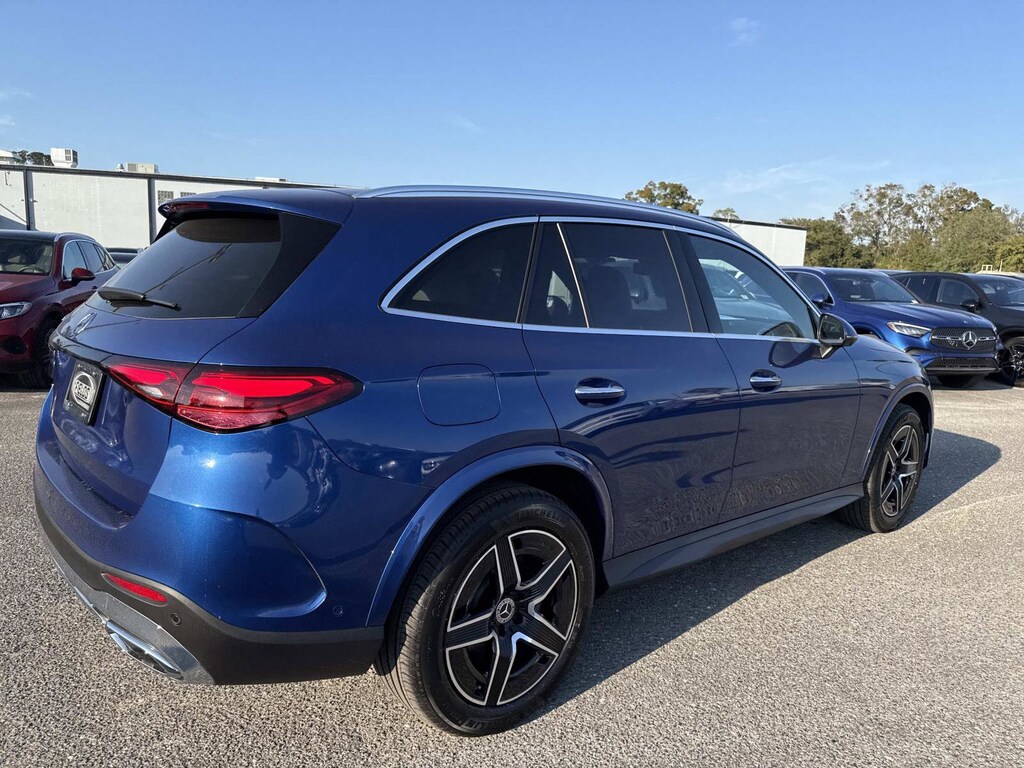 New 2026 Mercedes-Benz GLC 300 SUV