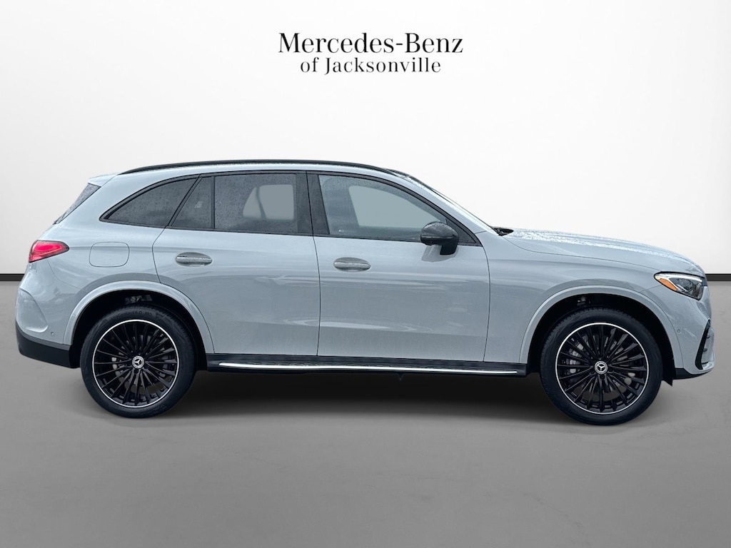 New 2027 Mercedes-Benz GLC 300 4MATIC SUV