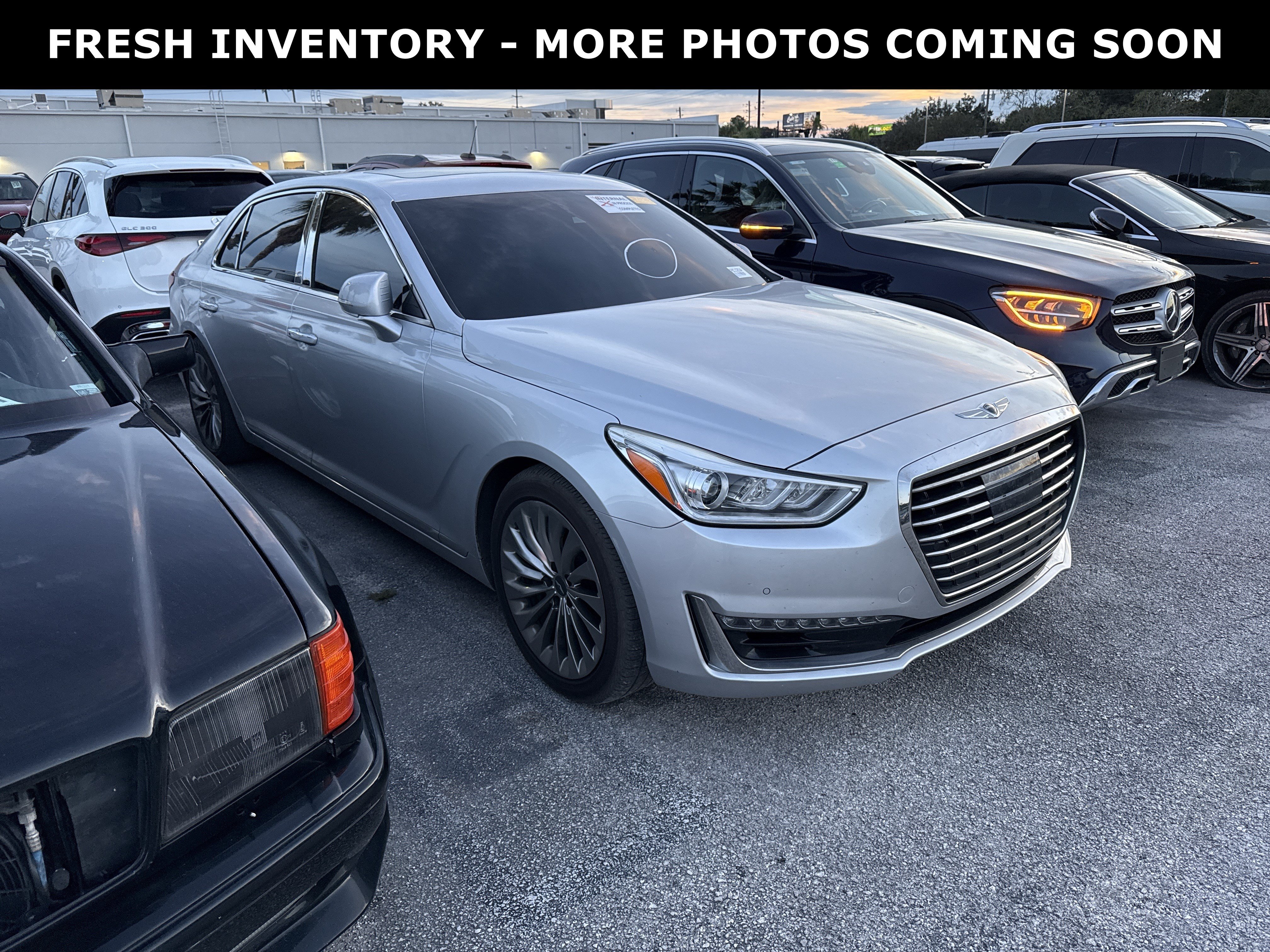 2018 GENESIS G90