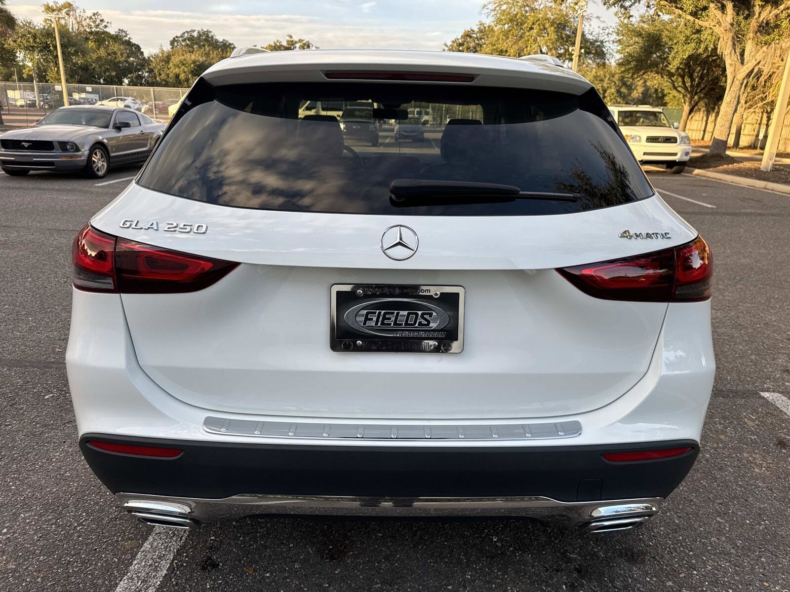 2023 Mercedes Benz GLA 250 4MATIC photo 4