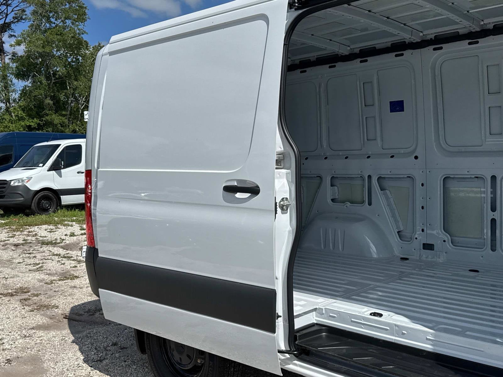 2025 Mercedes-Benz Sprinter Cargo Van Base - Photo 11