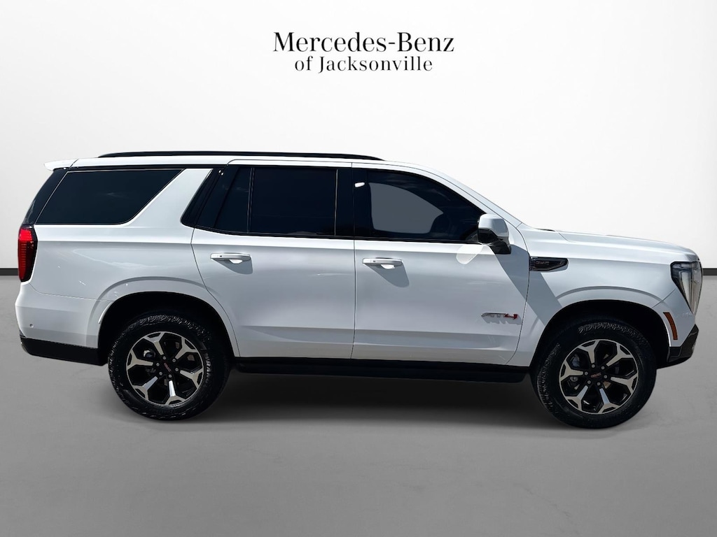 Used 2025 GMC Yukon AT4 SUV