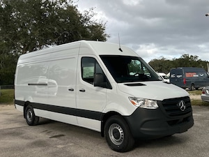 2025 Mercedes-Benz Sprinter 2500 High Roof 4-Cyl Diesel HO Van Cargo Van