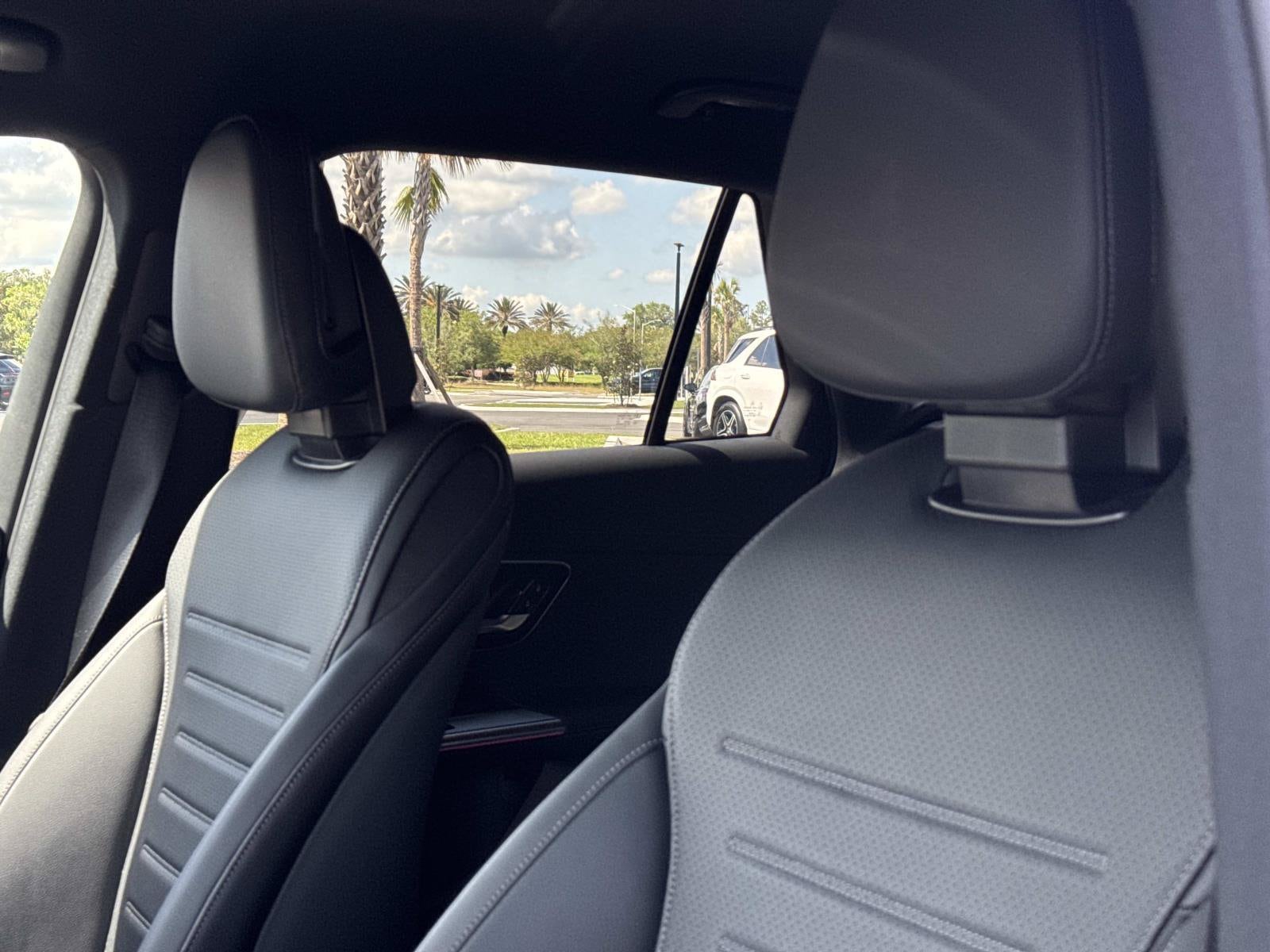 2026 Mercedes-Benz GLC Base - Photo 13
