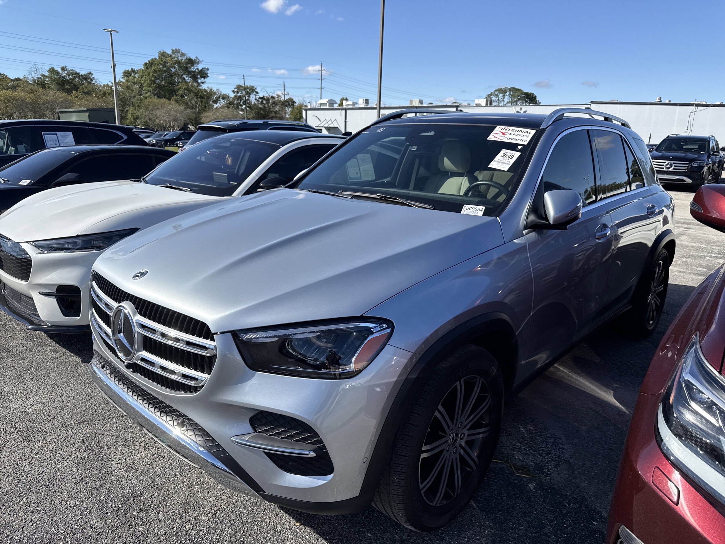 2024 Mercedes Benz GLE 350 4MATIC photo 2