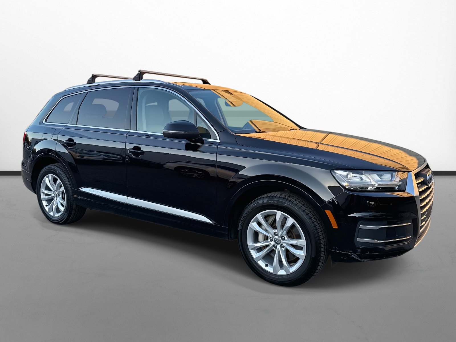 2019 Audi Q7 SE Premium's photo