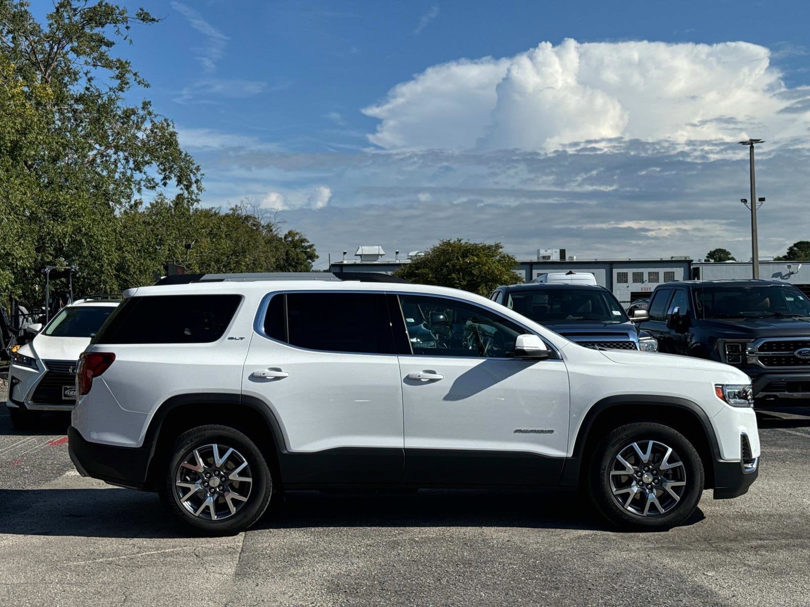 Used 2023 GMC Acadia SLT with VIN 1GKKNUL43PZ212482 for sale in Jacksonville, FL