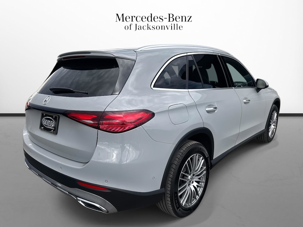 New 2026 Mercedes-Benz GLC 300 SUV