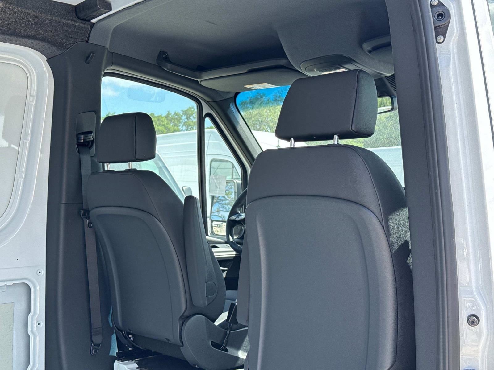 2025 Mercedes-Benz Sprinter Cargo Van Base - Photo 13