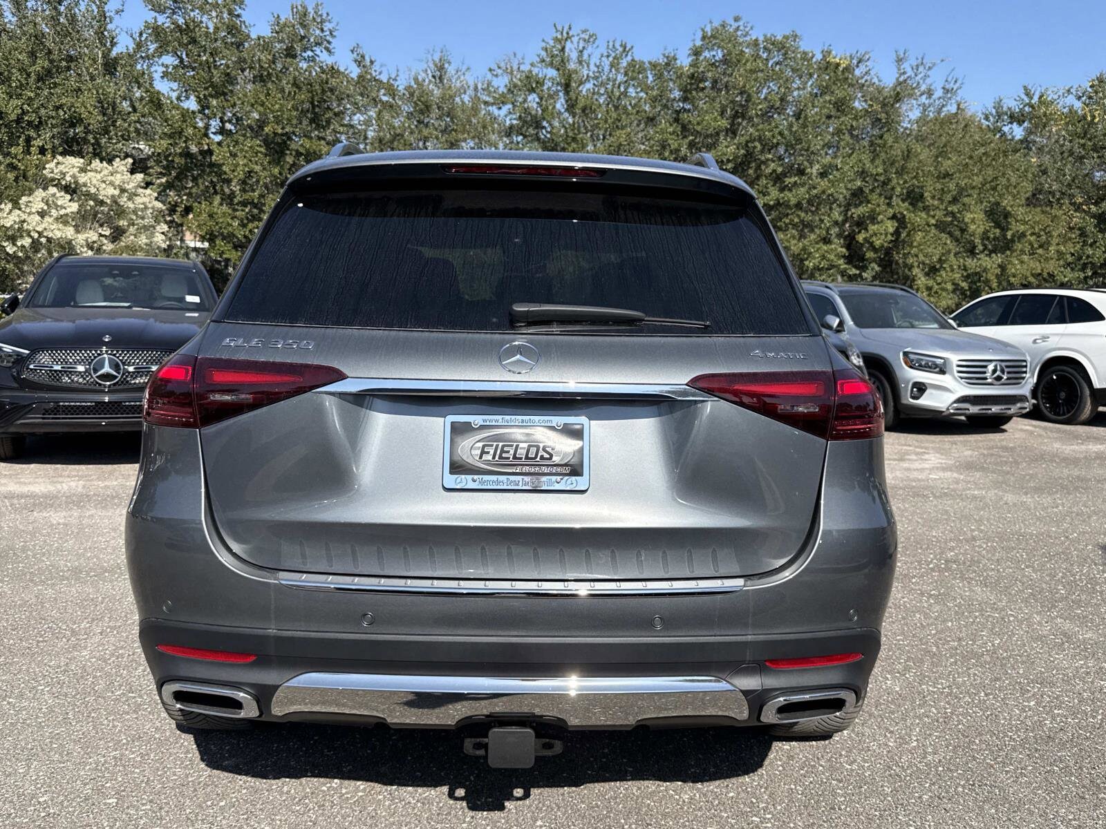 2026 Mercedes Benz GLE 350 4MATIC photo 4