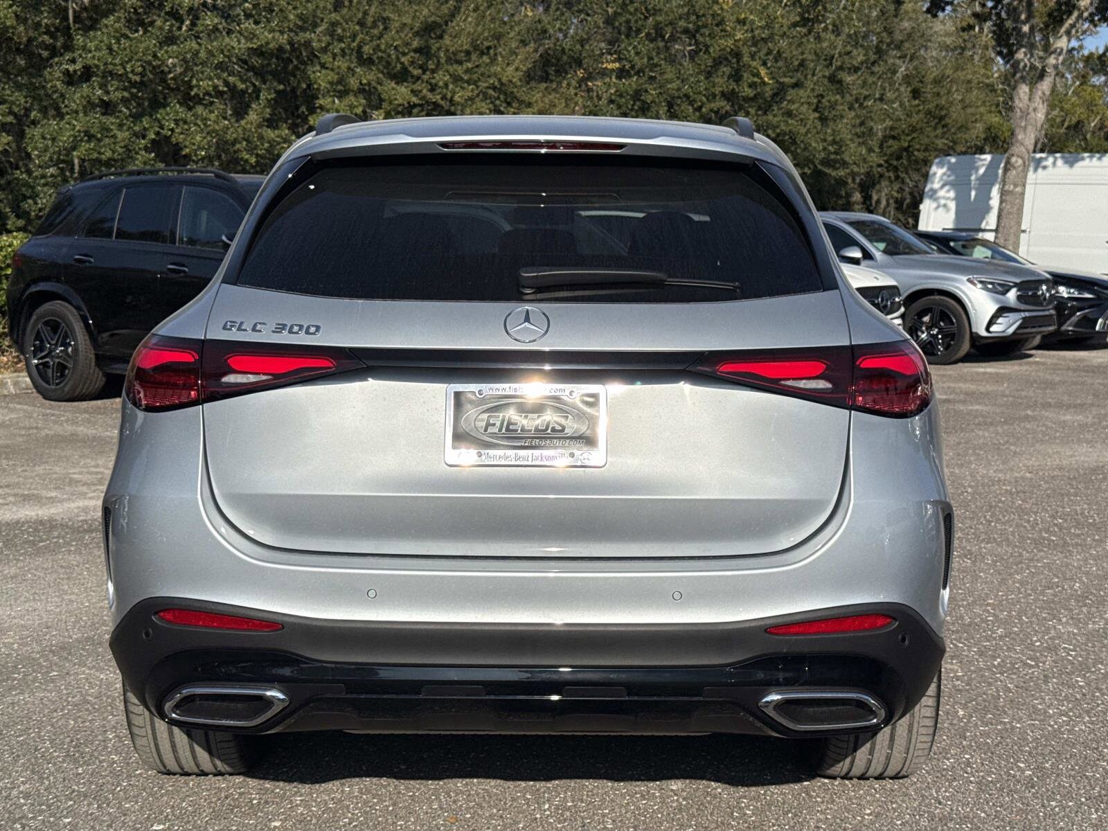 2026 Mercedes Benz GLC 300 photo 3