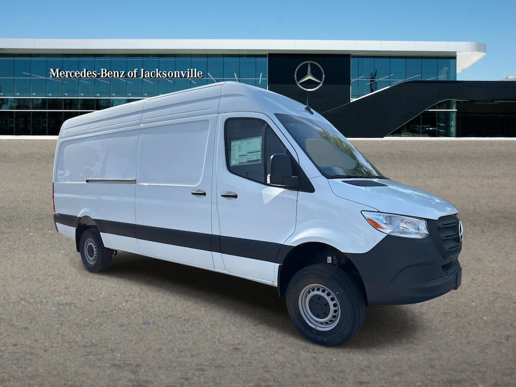 New 2026 Mercedes-Benz Sprinter 2500 High Roof 4-Cyl Diesel HO Van Crew Van