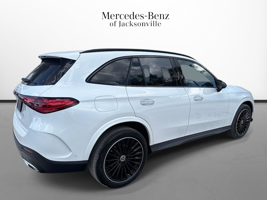 New 2026 Mercedes-Benz GLC 300 SUV