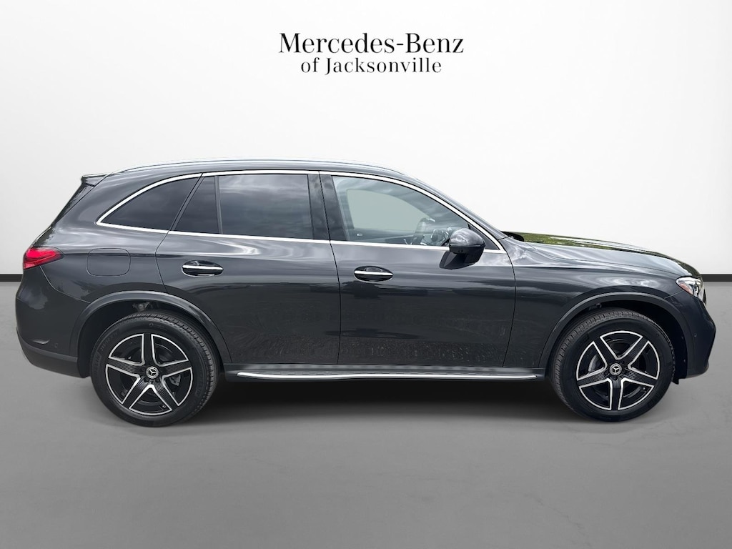 New 2026 Mercedes-Benz GLC 300 SUV