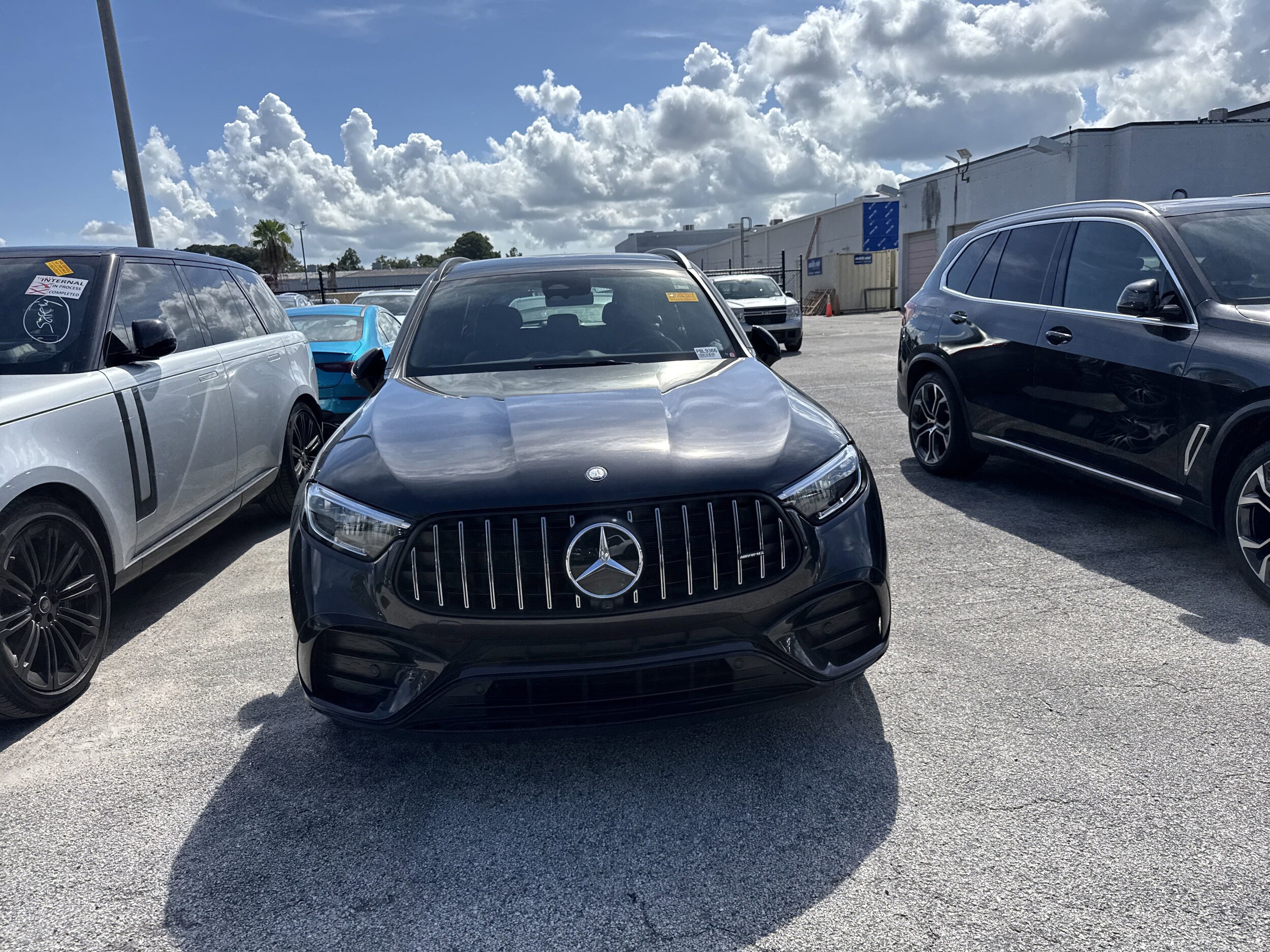 2025 Mercedes Benz GLC AMG 43 4MATIC photo 2