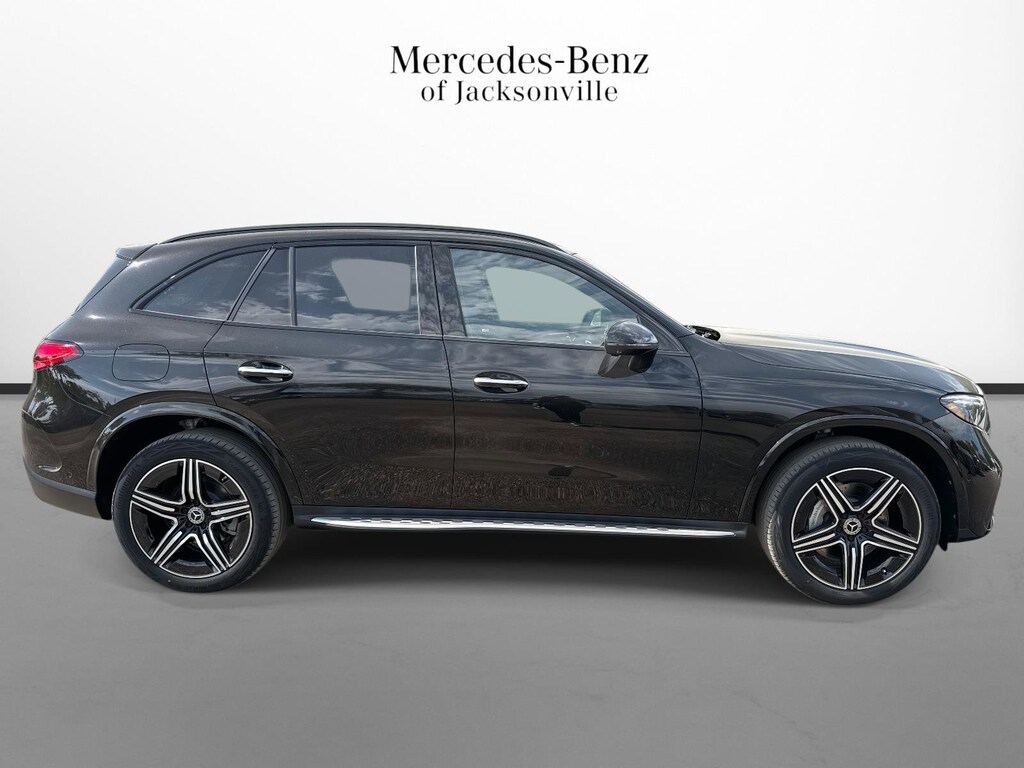 New 2026 Mercedes-Benz GLC 300 SUV