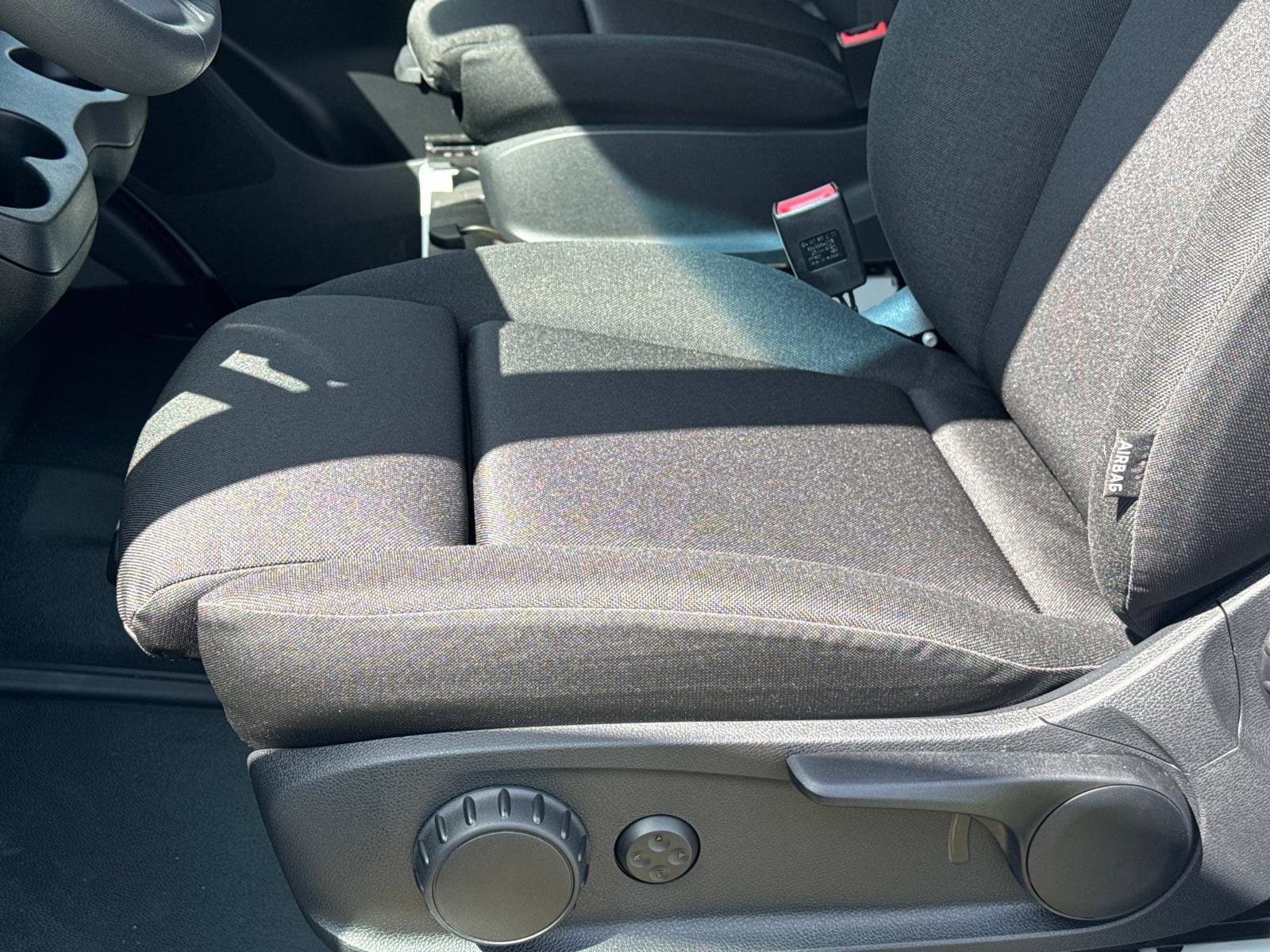 2025 Mercedes-Benz Sprinter Crew Van Base - Photo 16