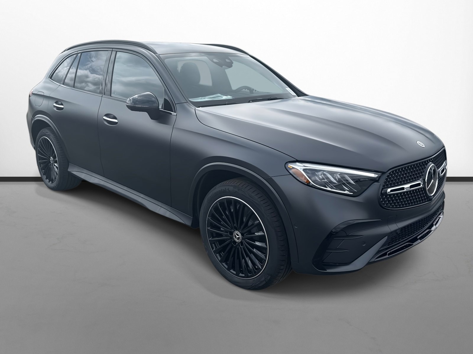 2026 Mercedes-Benz GLC Base's photo