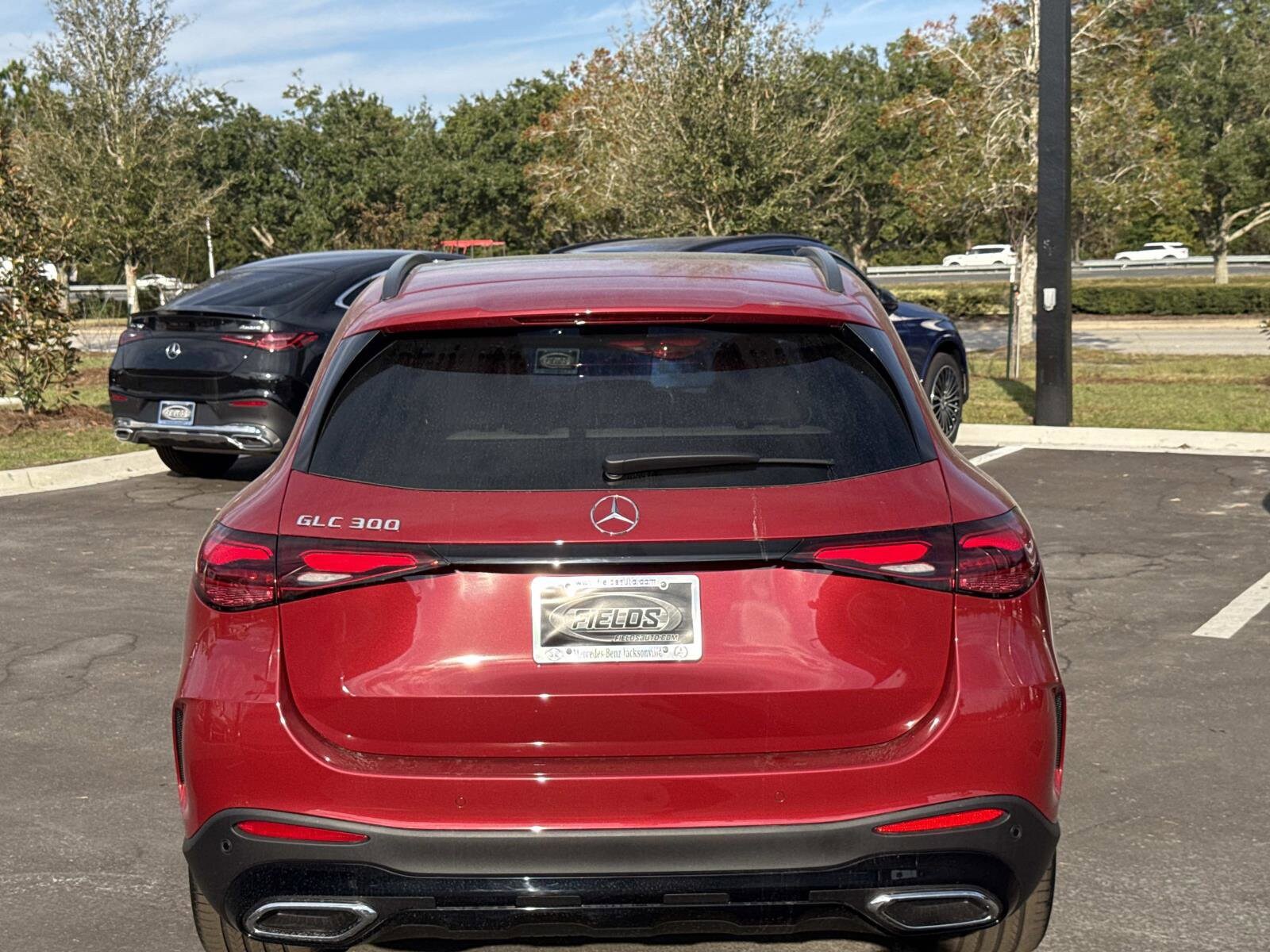 2026 Mercedes Benz GLC 300 photo 4