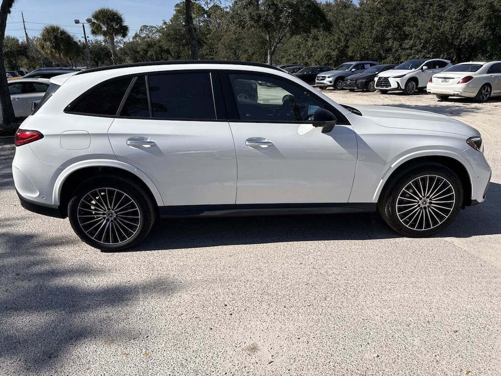 New 2026 Mercedes-Benz GLC 300 SUV